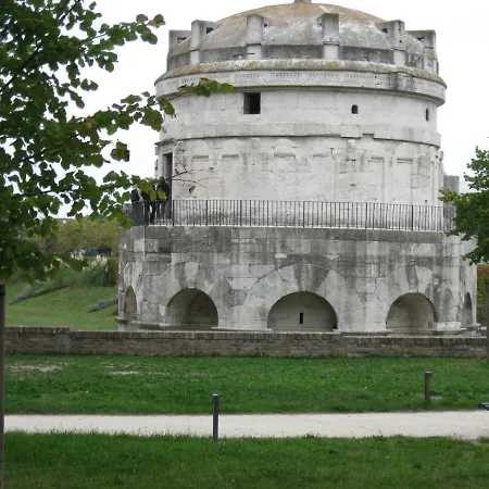 Villino Sporting Casa de Férias *