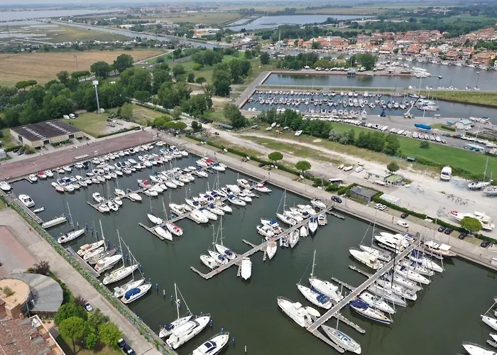 Semesterbostad Villino Sporting *